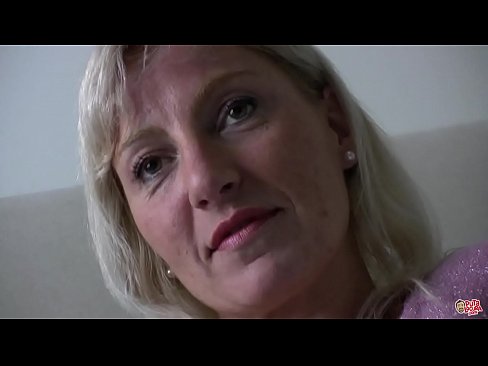 ❤️ Hepimizin becerdiği anne... Hanımefendi, kendinize gelin! ❤️ Porno pornoda tr.pornmega-com.ru